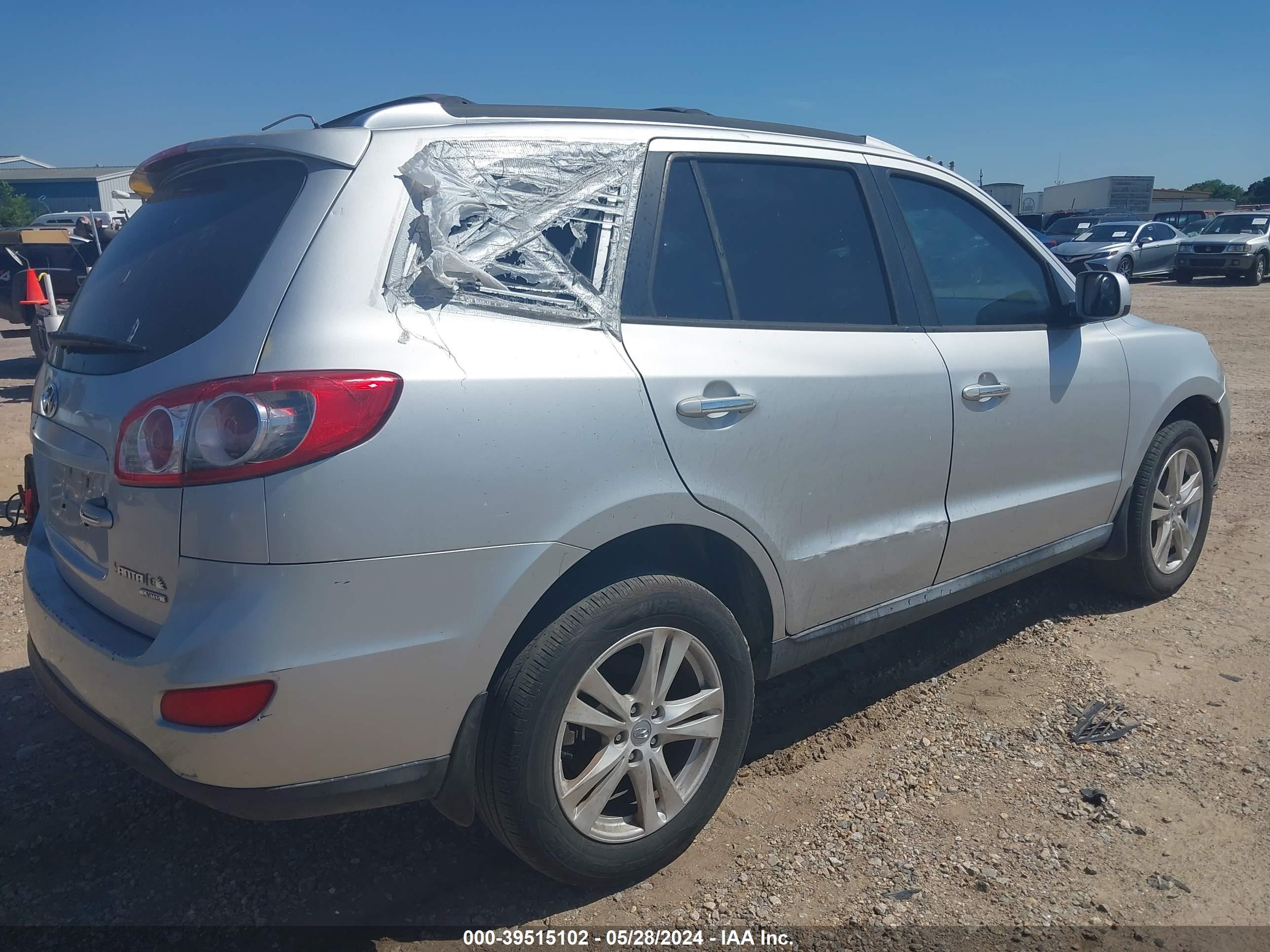 Photo 3 VIN: 5XYZK3AB9BG013068 - HYUNDAI SANTA FE 