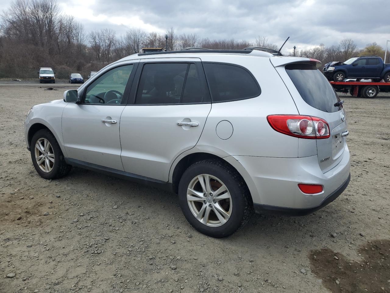 Photo 1 VIN: 5XYZK3AB9BG090393 - HYUNDAI SANTA FE 