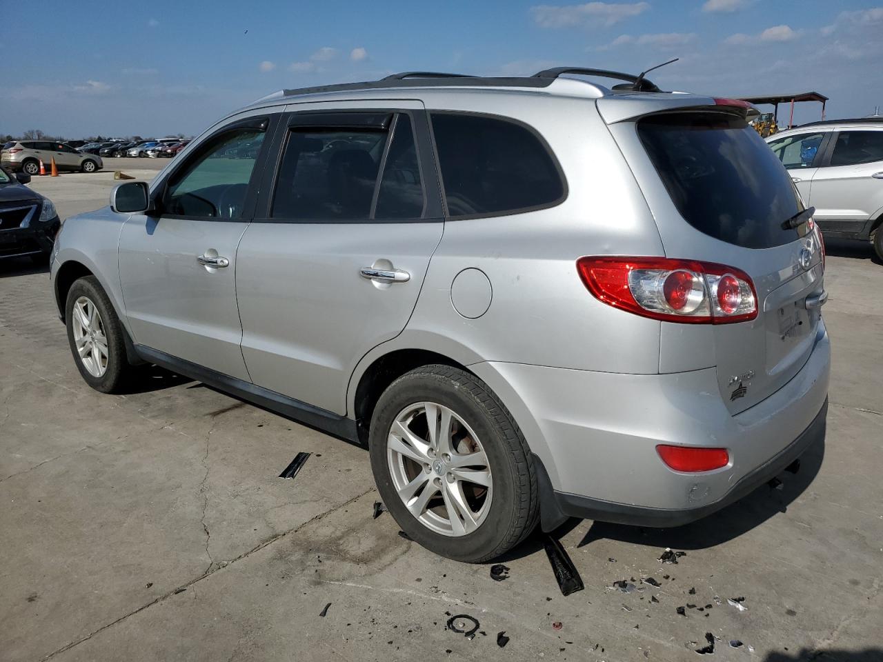 Photo 1 VIN: 5XYZK4AG0BG037695 - HYUNDAI SANTA FE 