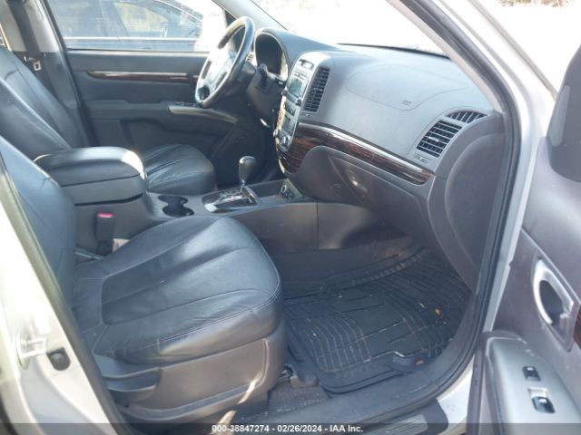 Photo 4 VIN: 5XYZK4AG4BG050529 - HYUNDAI SANTA FE 