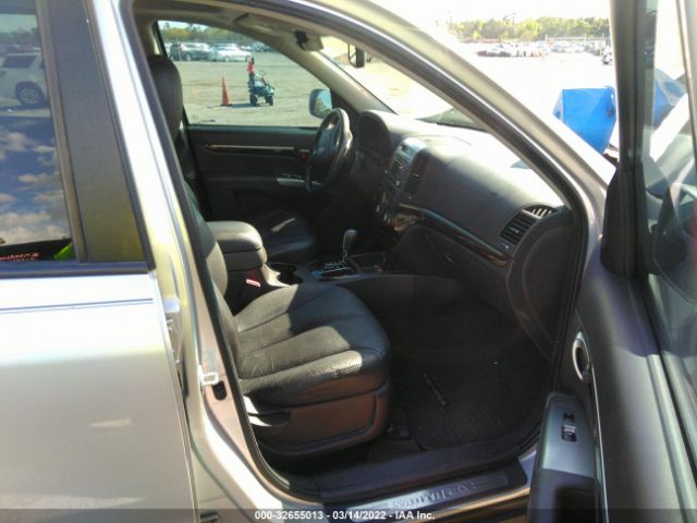 Photo 4 VIN: 5XYZK4AG4BG074068 - HYUNDAI SANTA FE 