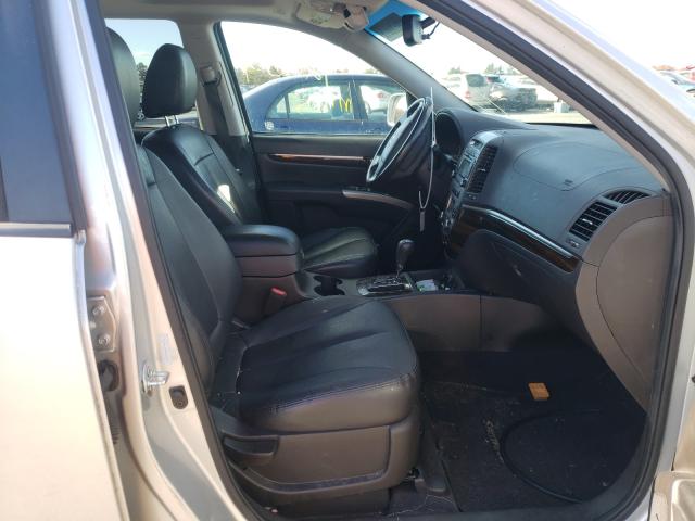 Photo 4 VIN: 5XYZK4AG5BG060714 - HYUNDAI SANTA FE L 