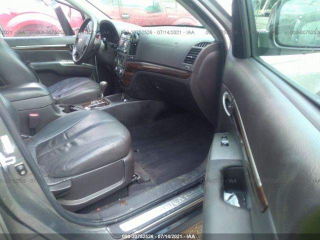 Photo 4 VIN: 5XYZK4AG8BG012088 - HYUNDAI SANTA FE 