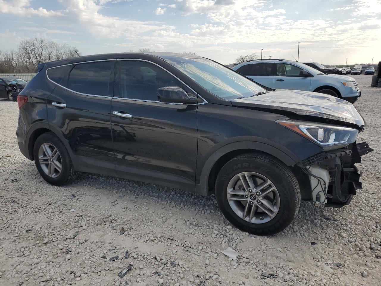 Photo 3 VIN: 5XYZT3LB0JG528551 - HYUNDAI SANTA FE 