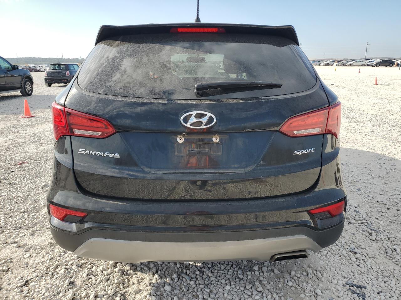 Photo 5 VIN: 5XYZT3LB0JG528551 - HYUNDAI SANTA FE 