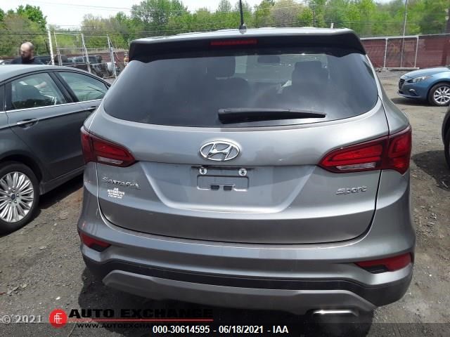 Photo 5 VIN: 5XYZT3LB0JG539758 - HYUNDAI SANTA FE SPORT 