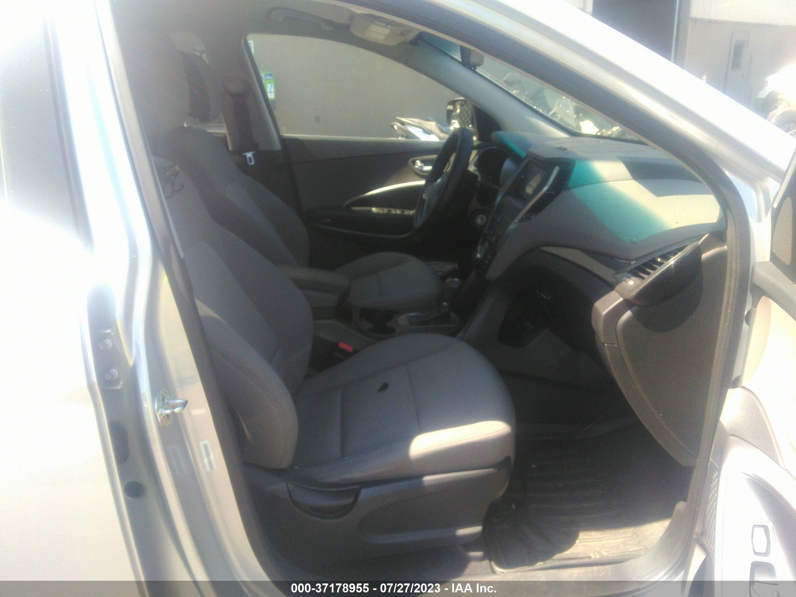 Photo 4 VIN: 5XYZT3LB1FG259600 - HYUNDAI SANTA FE 