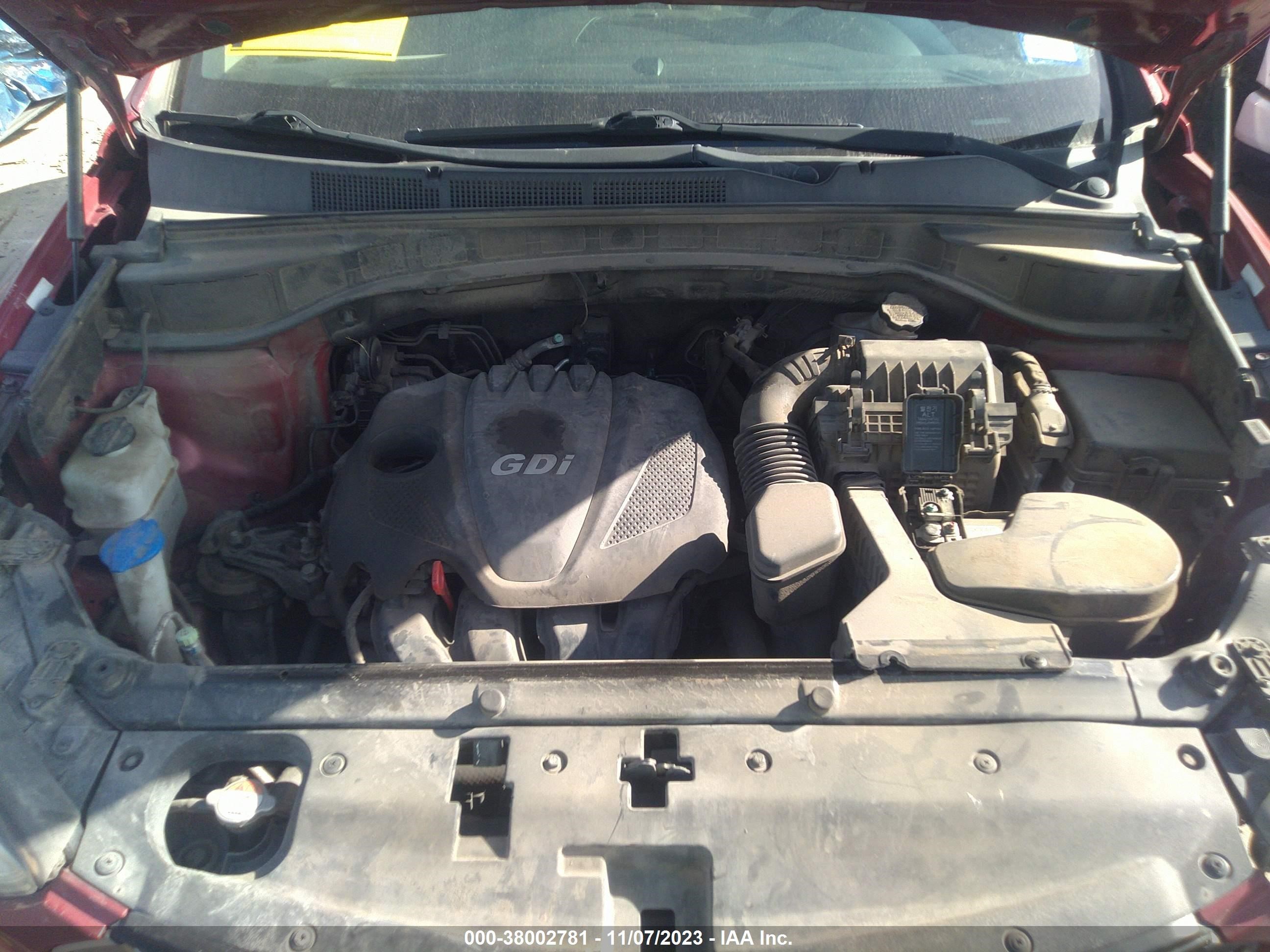 Photo 9 VIN: 5XYZT3LB1GG321661 - HYUNDAI SANTA FE 