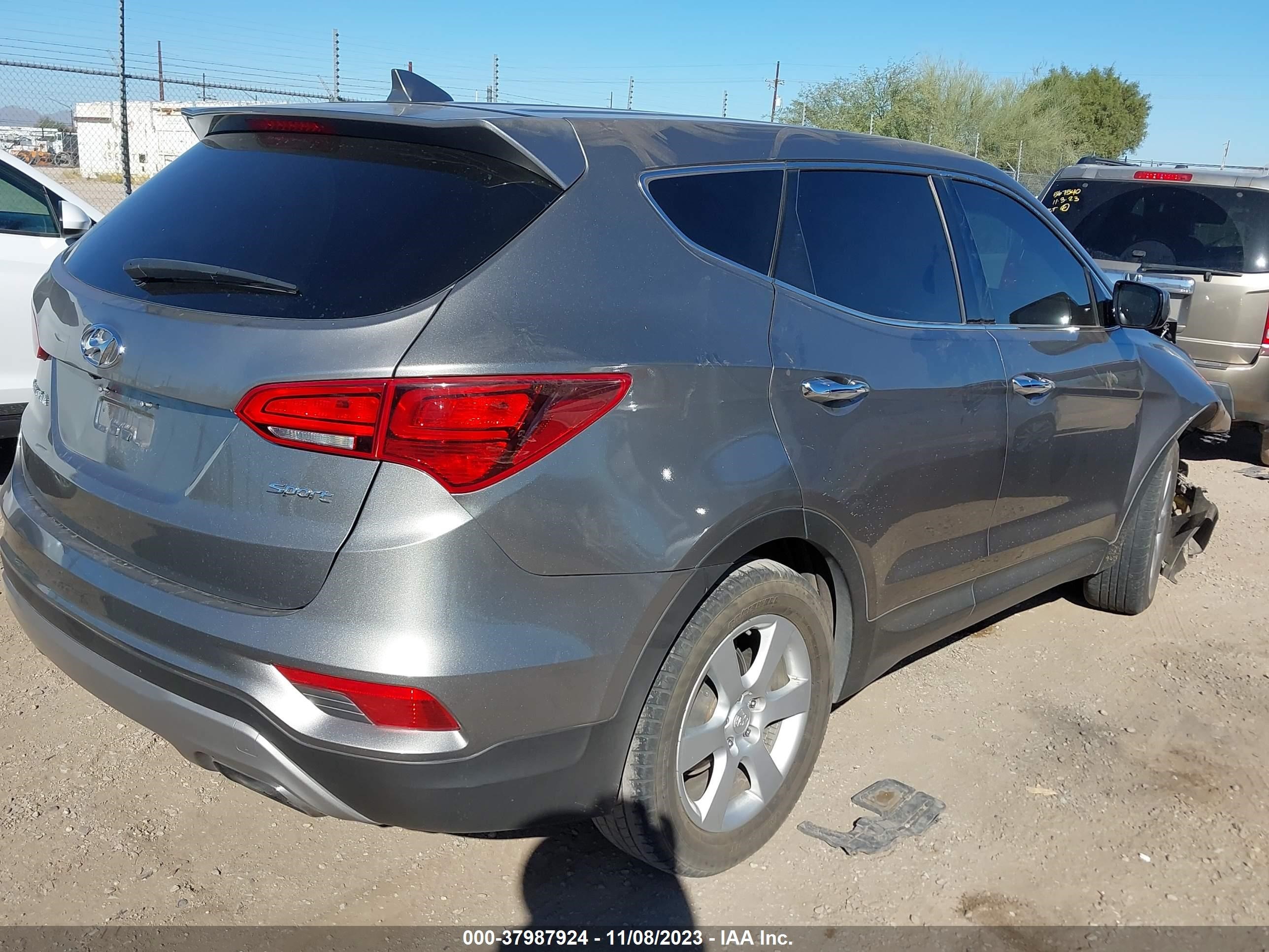 Photo 3 VIN: 5XYZT3LB1HG395258 - HYUNDAI SANTA FE 