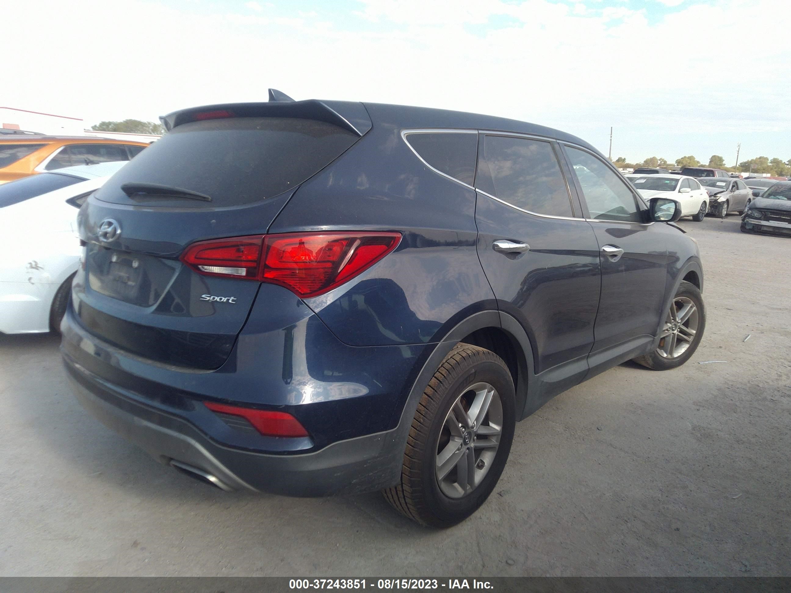 Photo 3 VIN: 5XYZT3LB1HG432468 - HYUNDAI SANTA FE 