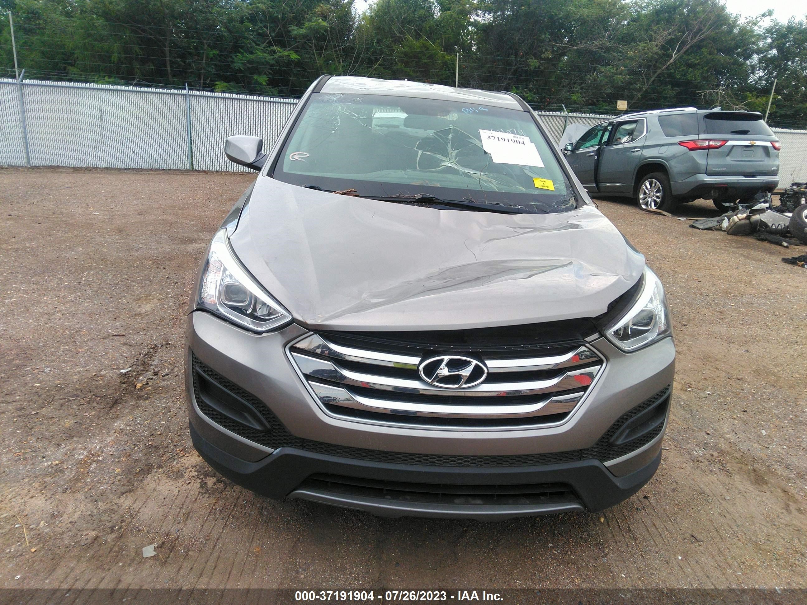 Photo 11 VIN: 5XYZT3LB2GG311527 - HYUNDAI SANTA FE 