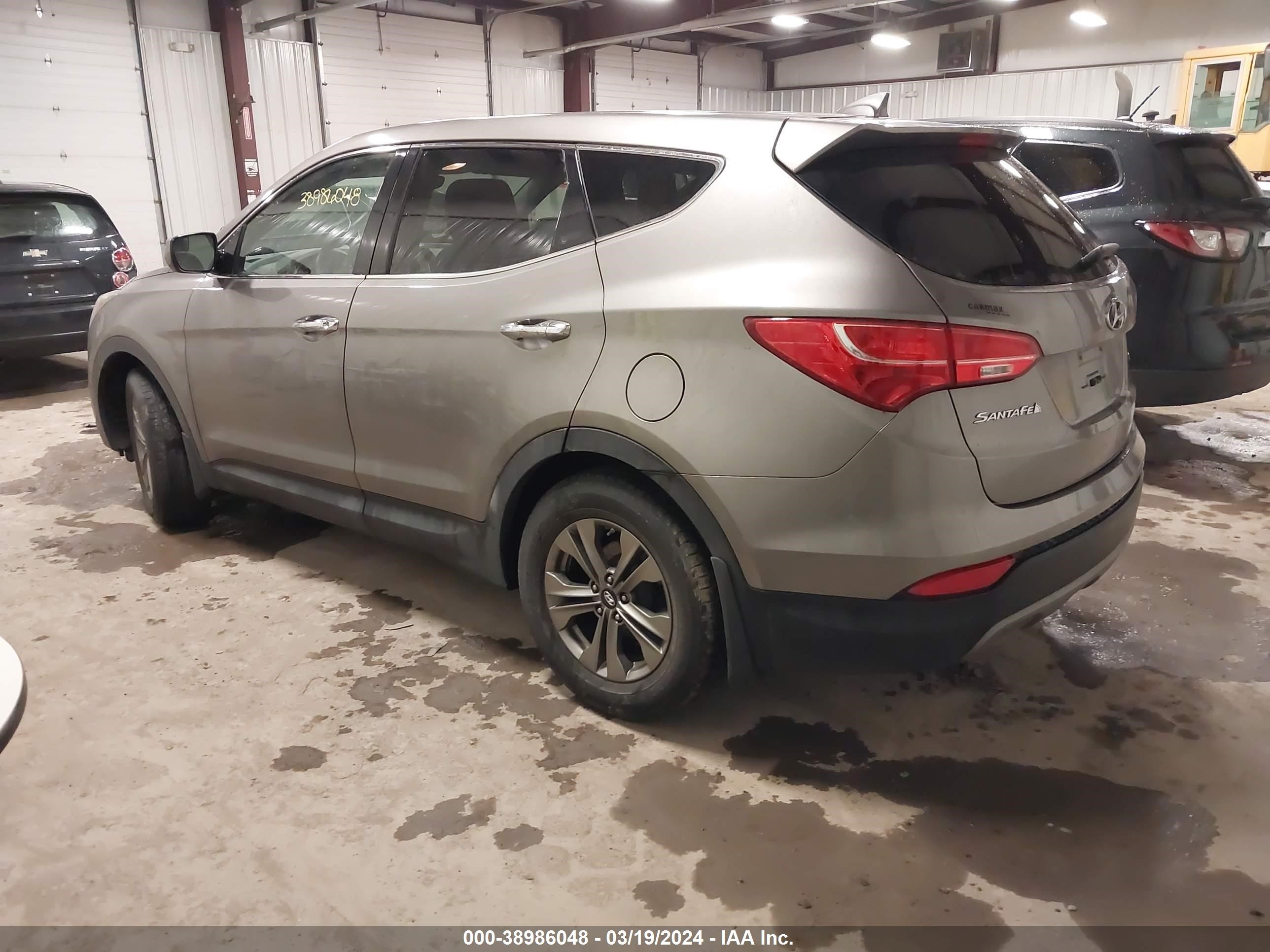 Photo 2 VIN: 5XYZT3LB4FG282661 - HYUNDAI SANTA FE 