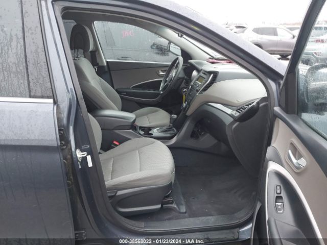 Photo 4 VIN: 5XYZT3LB5FG282944 - HYUNDAI SANTA FE SPORT 