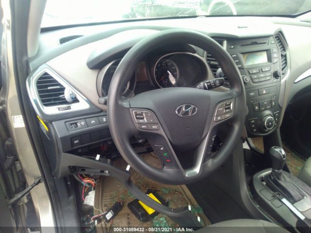 Photo 9 VIN: 5XYZT3LB6GG351805 - HYUNDAI SANTA FE SPORT 