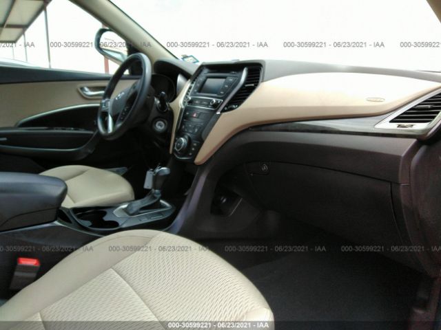 Photo 4 VIN: 5XYZT3LB6JG529901 - HYUNDAI SANTA FE SPORT 