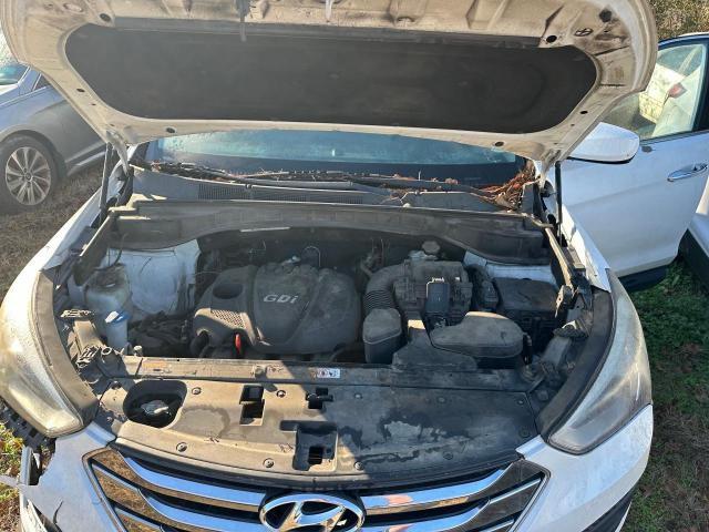 Photo 6 VIN: 5XYZT3LB7EG203479 - HYUNDAI SANTA FE 