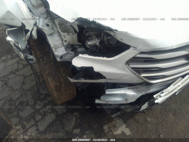 Photo 5 VIN: 5XYZT3LB7HG384992 - HYUNDAI SANTA FE SPORT 