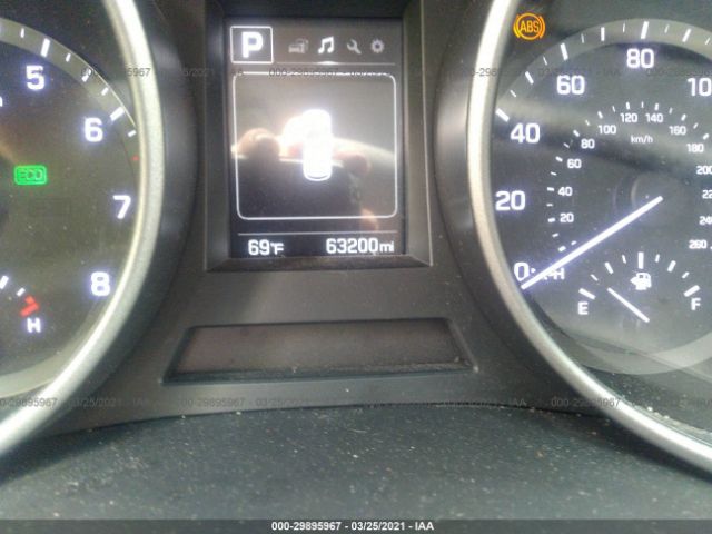 Photo 6 VIN: 5XYZT3LB7HG384992 - HYUNDAI SANTA FE SPORT 