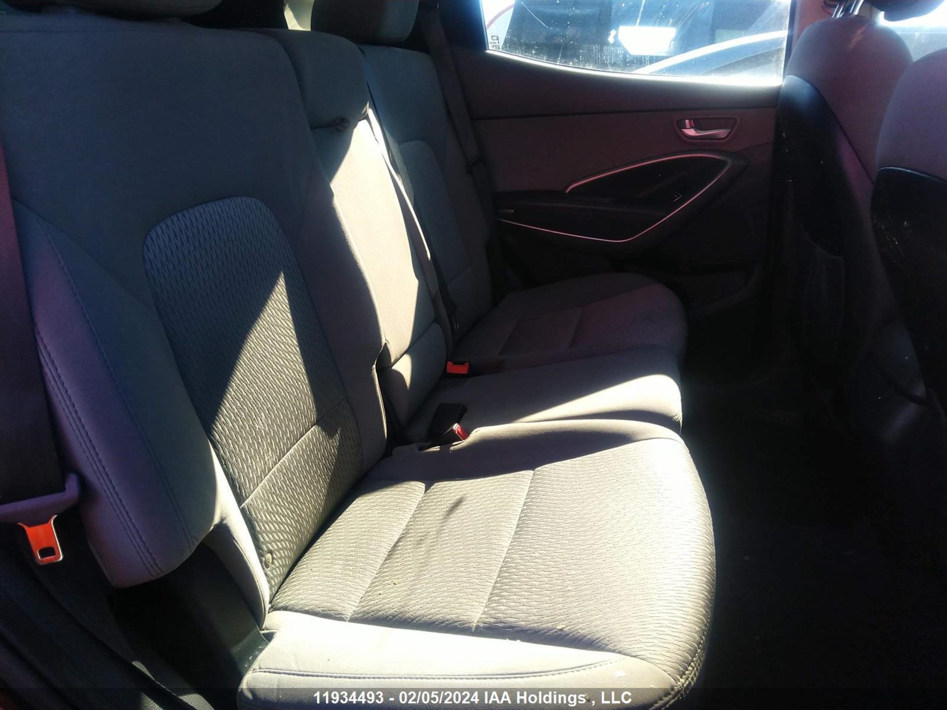 Photo 7 VIN: 5XYZT3LB8GG330101 - HYUNDAI SANTA FE 