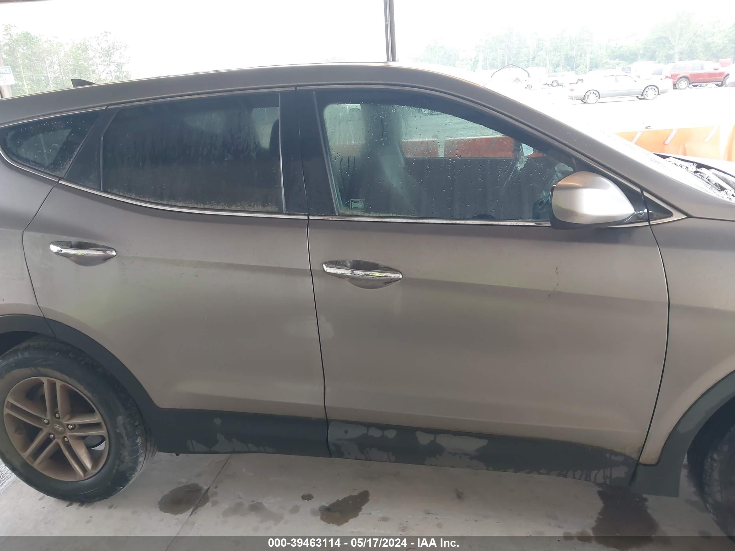 Photo 12 VIN: 5XYZT3LB8HG403808 - HYUNDAI SANTA FE 