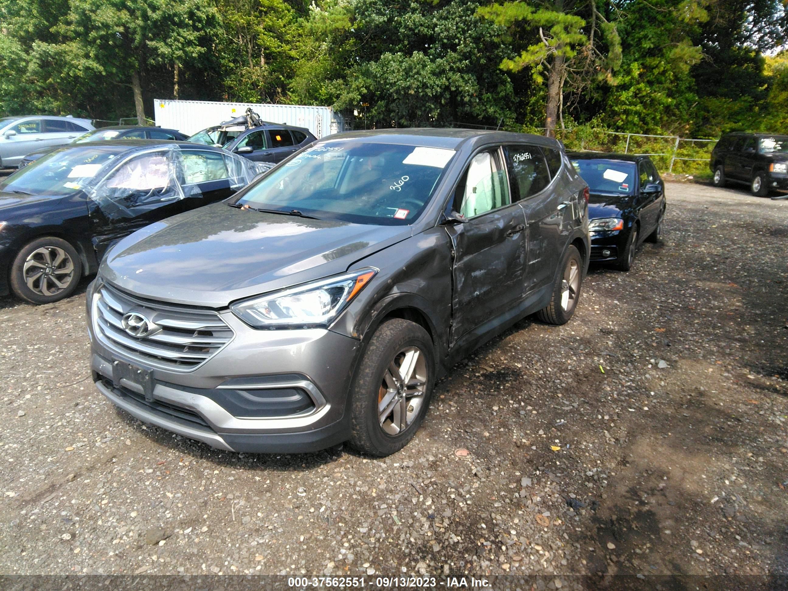 Photo 1 VIN: 5XYZT3LB8JG526014 - HYUNDAI SANTA FE 