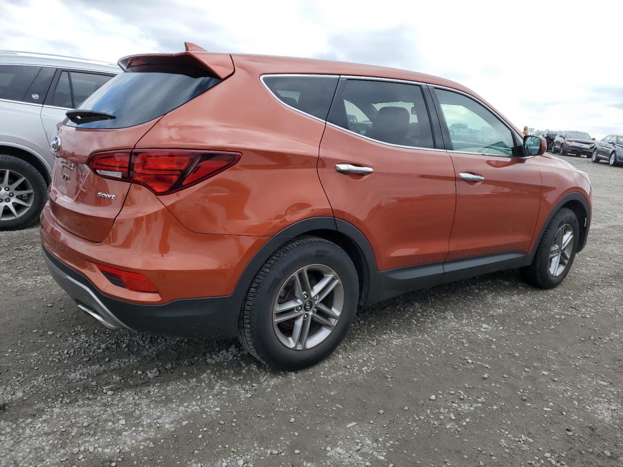 Photo 2 VIN: 5XYZT3LB9HG419175 - HYUNDAI SANTA FE 