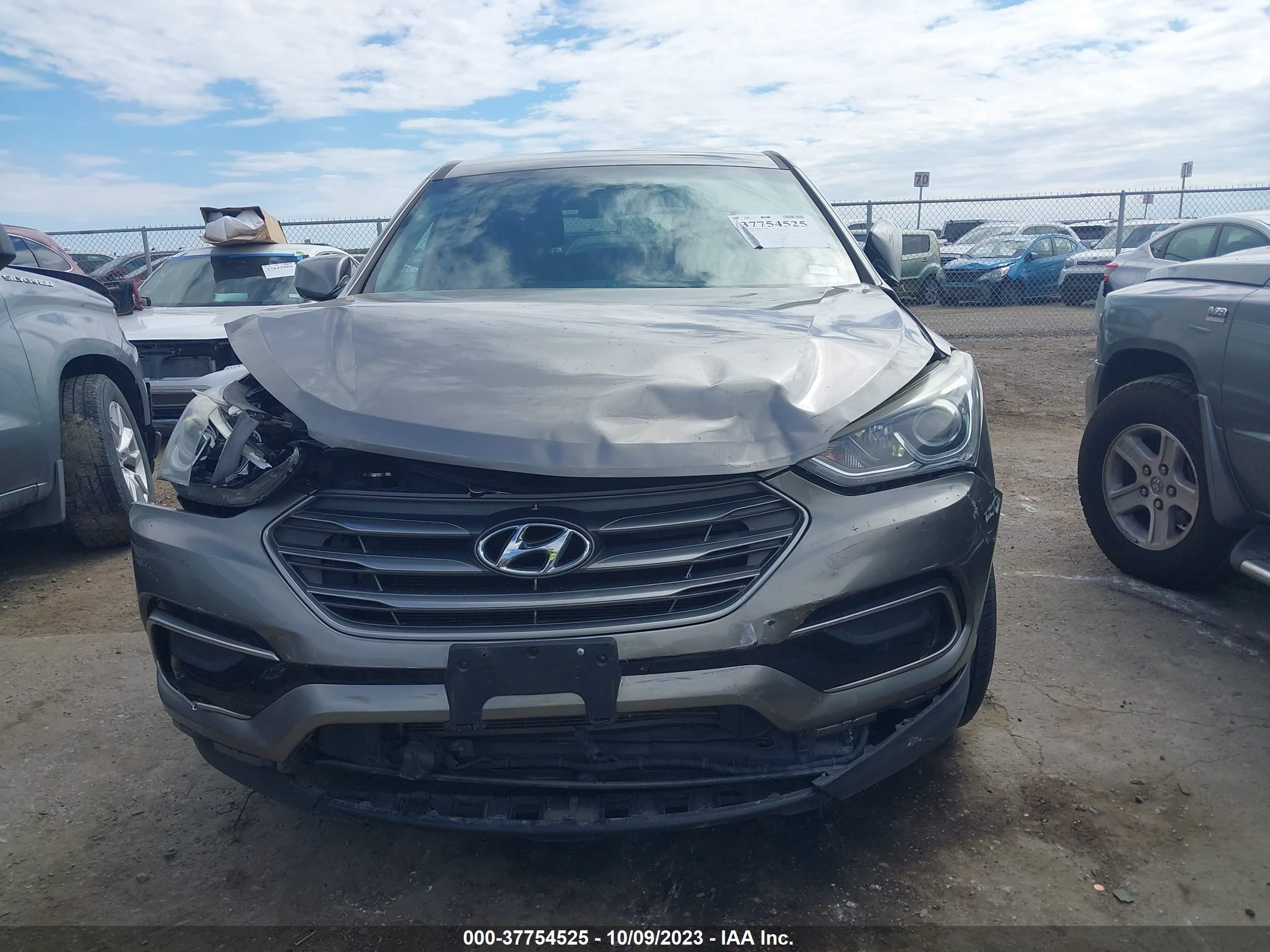 Photo 11 VIN: 5XYZT3LB9HG429060 - HYUNDAI SANTA FE 