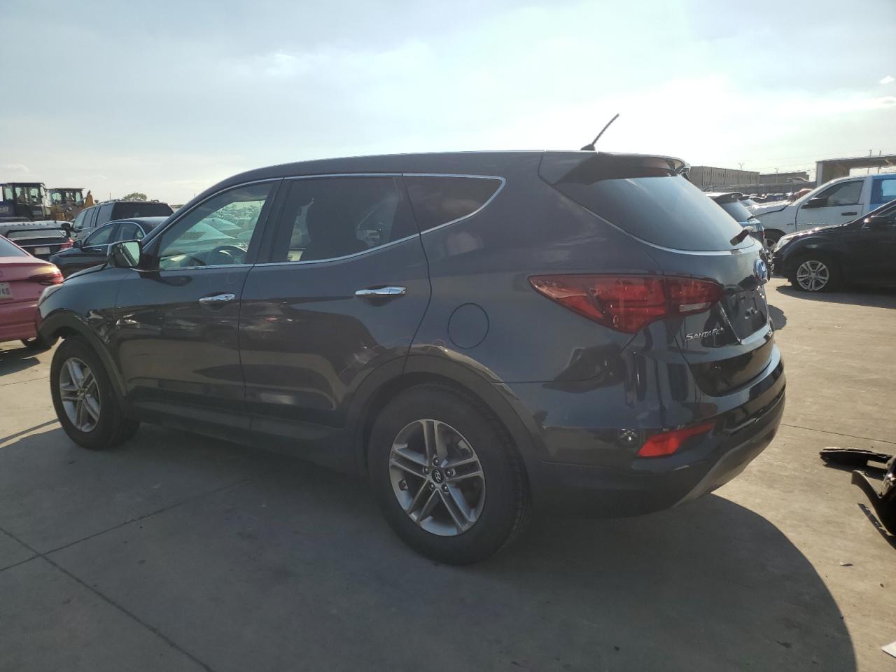 Photo 1 VIN: 5XYZT3LB9JG510453 - HYUNDAI SANTA FE 