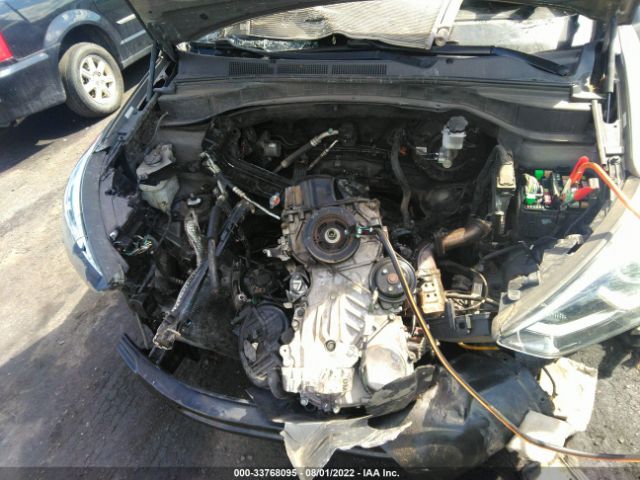 Photo 9 VIN: 5XYZT3LB9JG572810 - HYUNDAI SANTA FE SPORT 