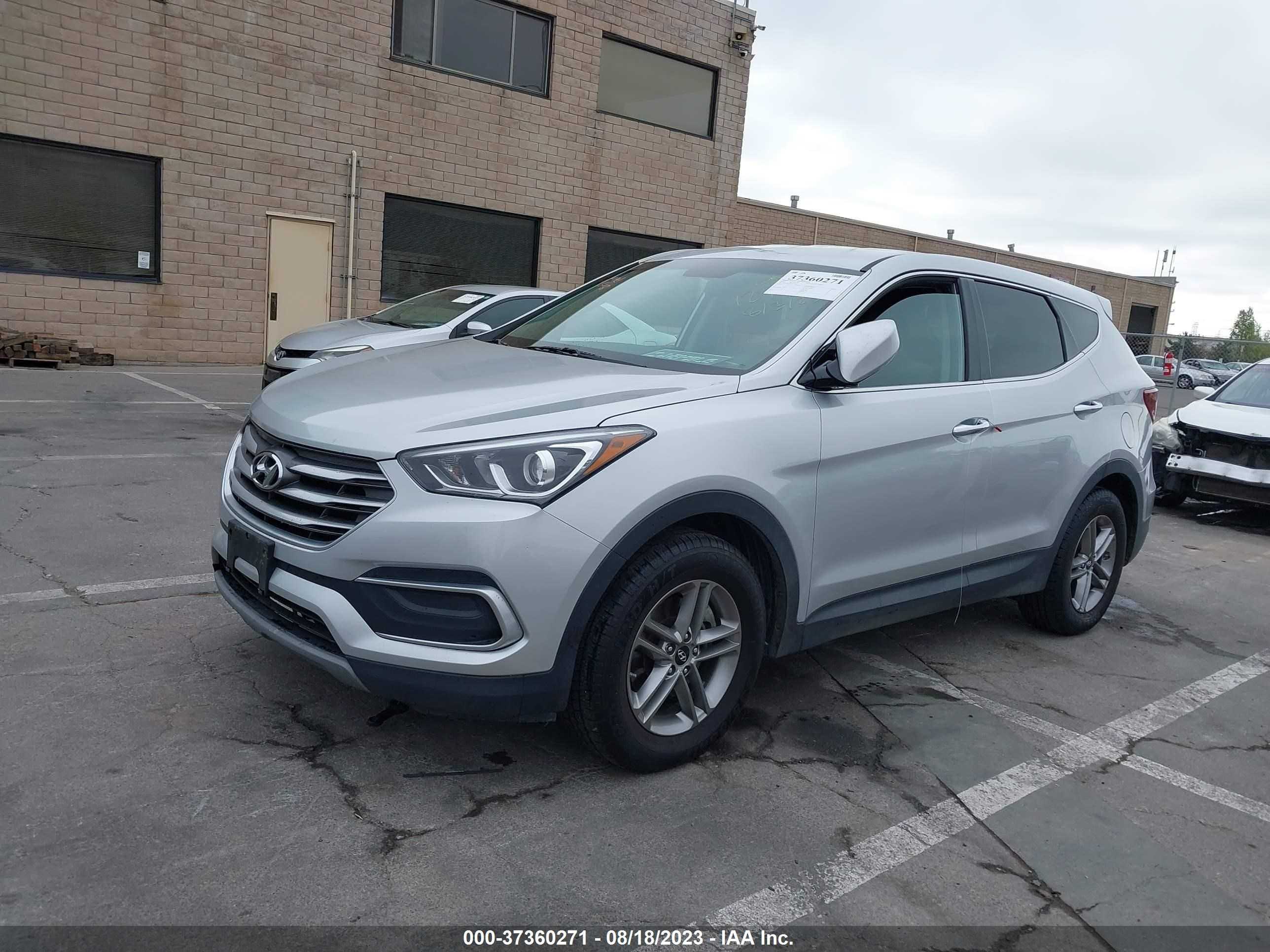 Photo 1 VIN: 5XYZT3LBXJG553702 - HYUNDAI SANTA FE 