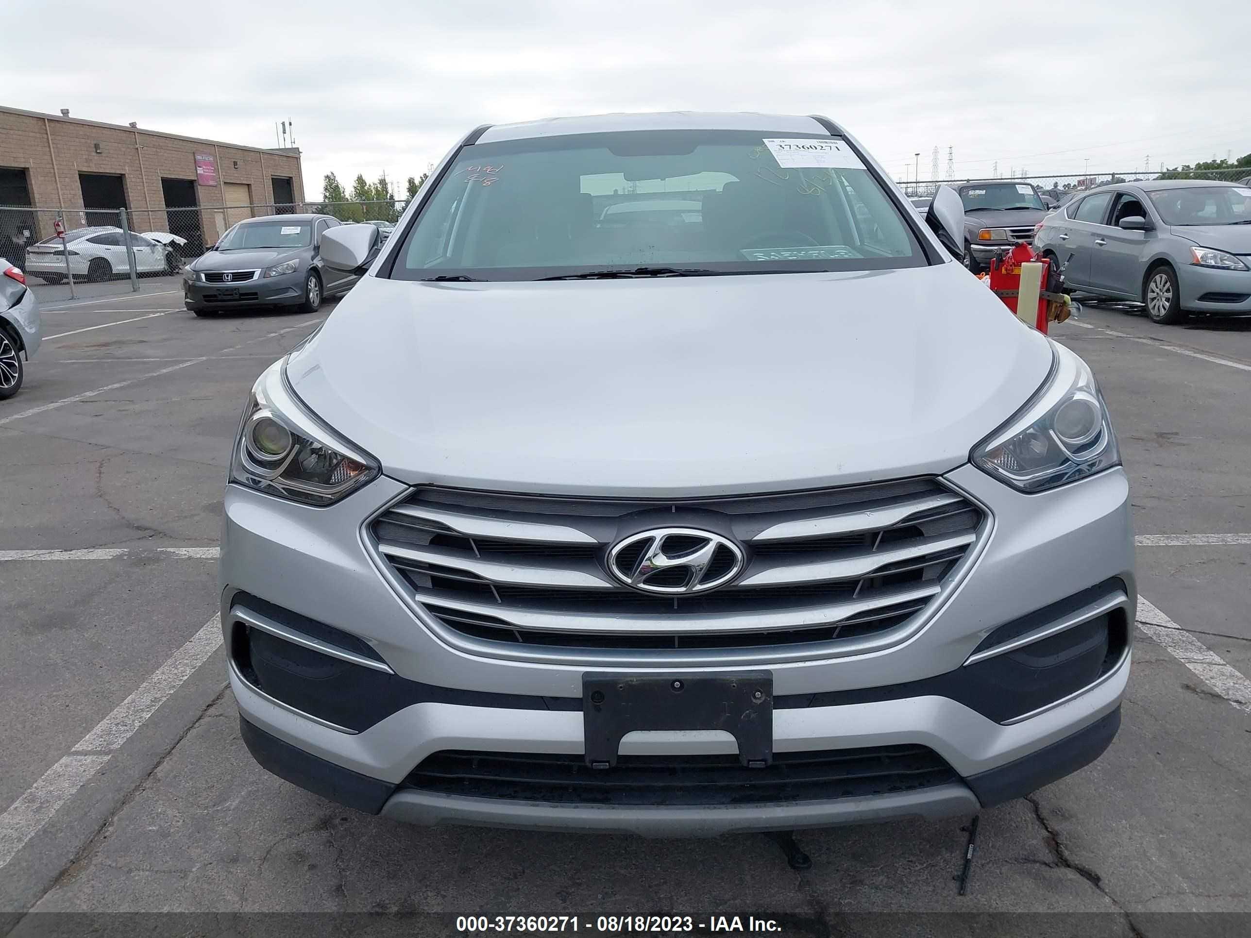 Photo 12 VIN: 5XYZT3LBXJG553702 - HYUNDAI SANTA FE 