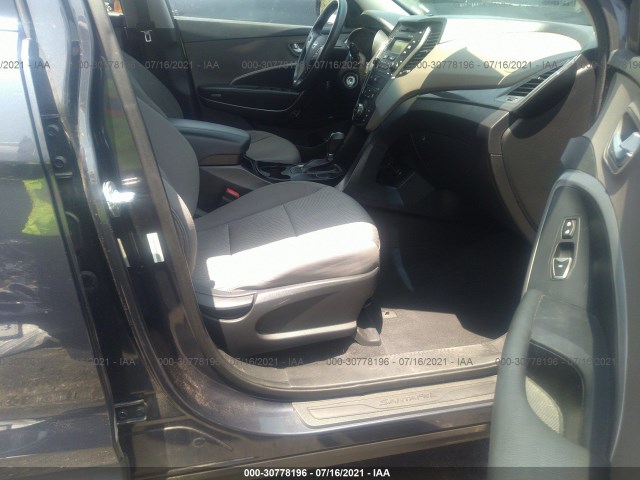 Photo 4 VIN: 5XYZTDLB0EG203099 - HYUNDAI SANTA FE SPORT 