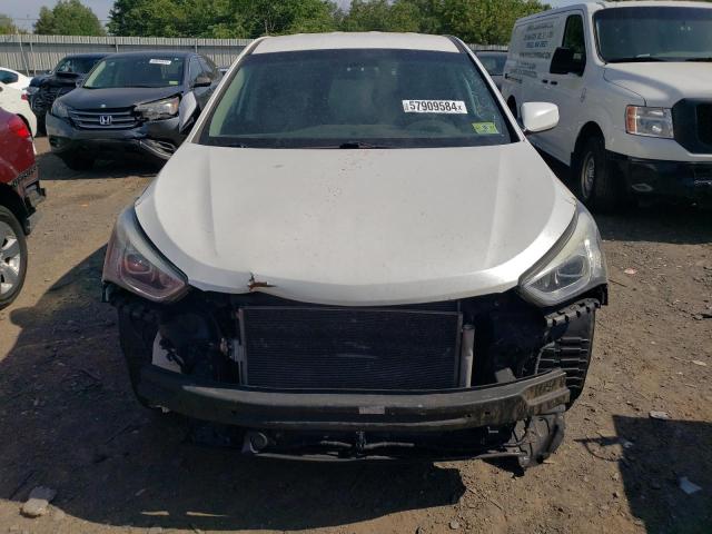 Photo 4 VIN: 5XYZTDLB0GG331281 - HYUNDAI SANTA FE 