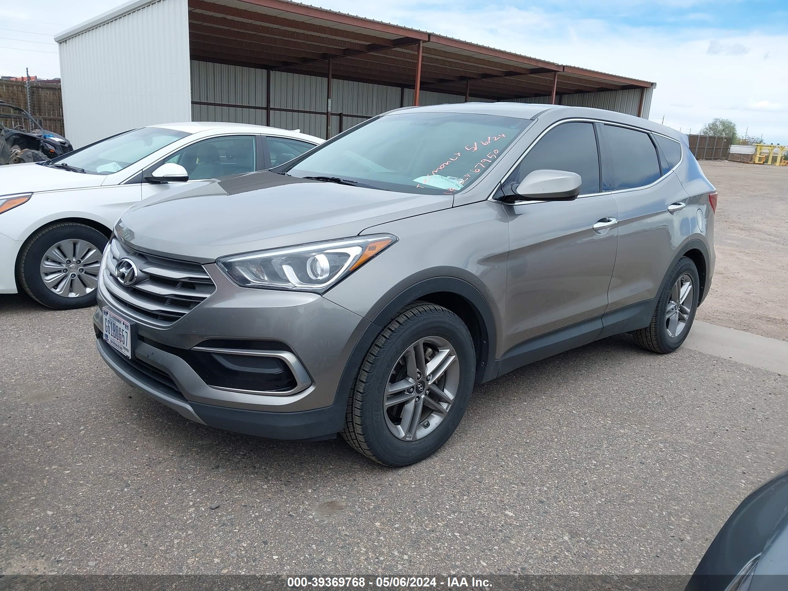 Photo 1 VIN: 5XYZTDLB0HG410709 - HYUNDAI SANTA FE 