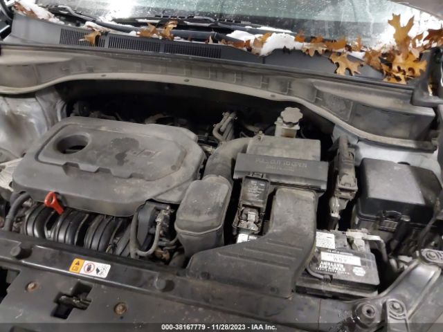 Photo 9 VIN: 5XYZTDLB0HG437506 - HYUNDAI SANTA FE SPORT 