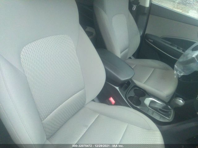 Photo 4 VIN: 5XYZTDLB0JG544223 - HYUNDAI SANTA FE SPORT 