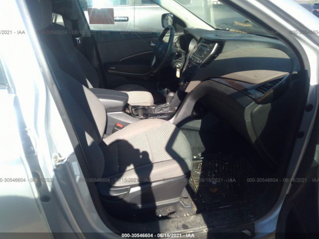 Photo 4 VIN: 5XYZTDLB2JG525530 - HYUNDAI SANTA FE SPORT 