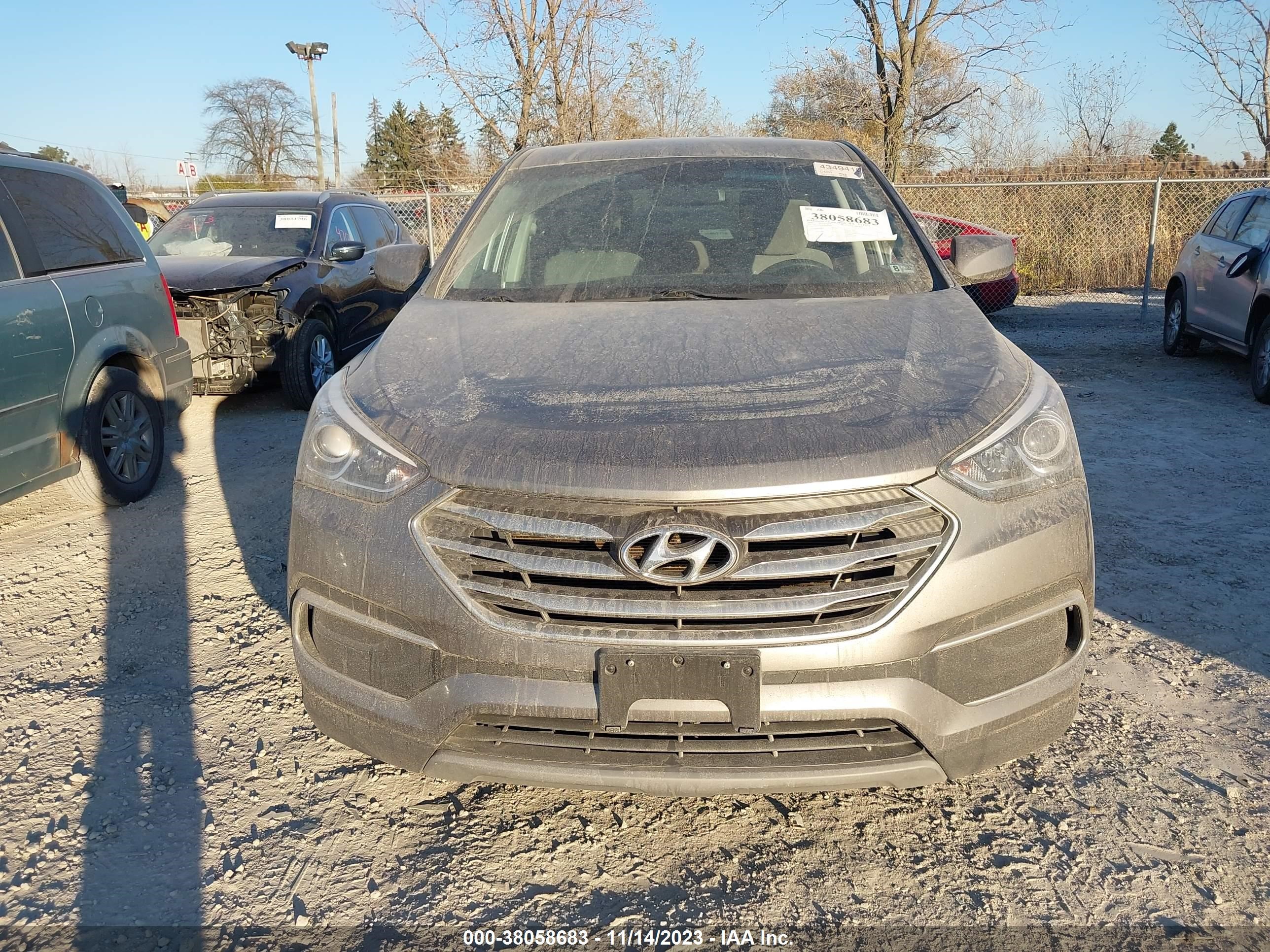 Photo 11 VIN: 5XYZTDLB3JG573098 - HYUNDAI SANTA FE 