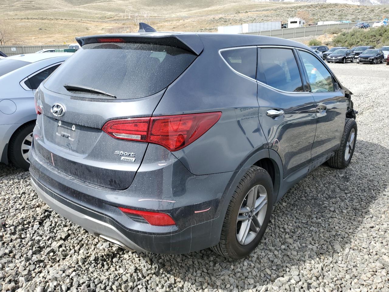 Photo 2 VIN: 5XYZTDLB4HG466653 - HYUNDAI SANTA FE 