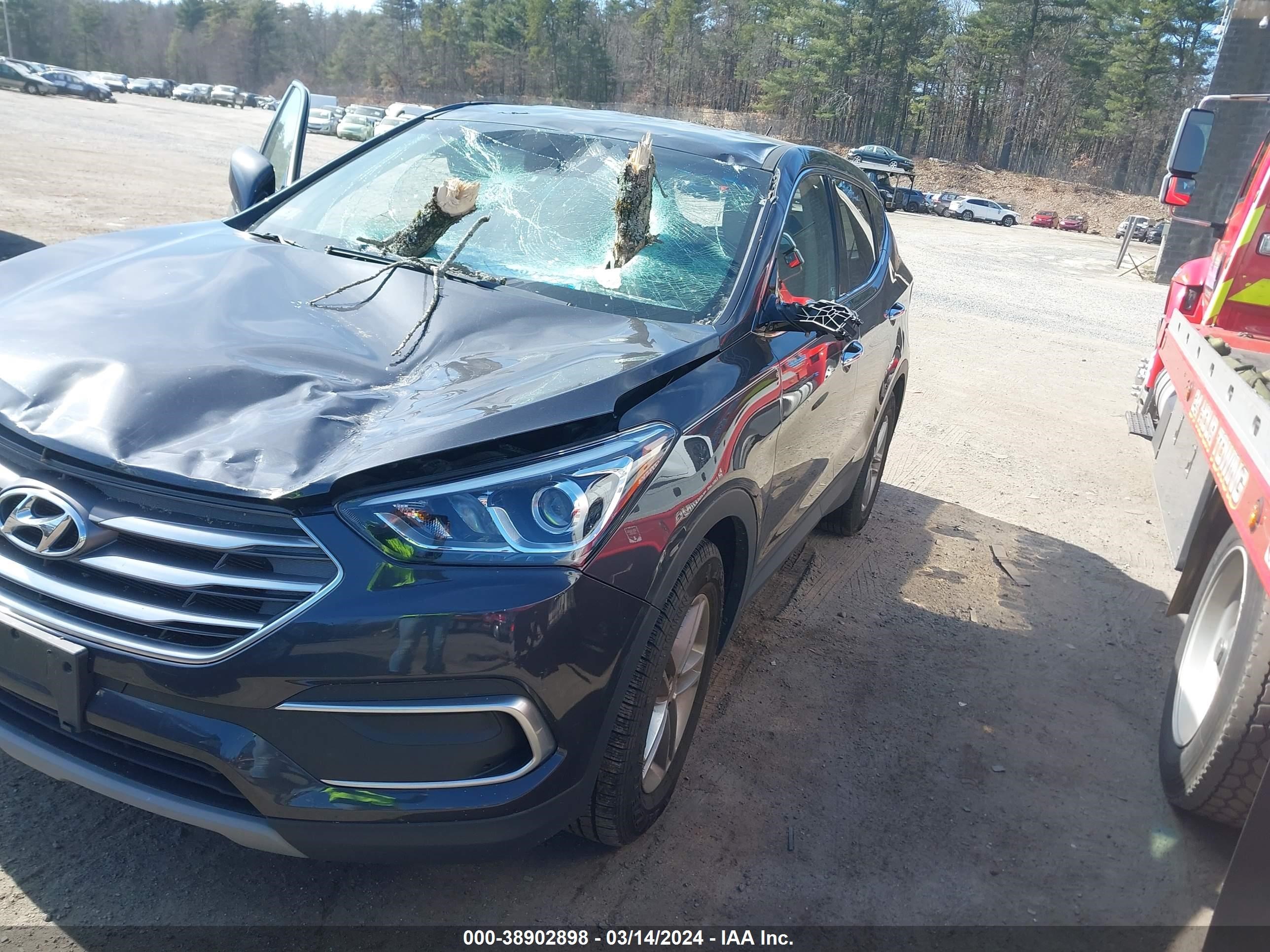 Photo 13 VIN: 5XYZTDLB4JG562692 - HYUNDAI SANTA FE 