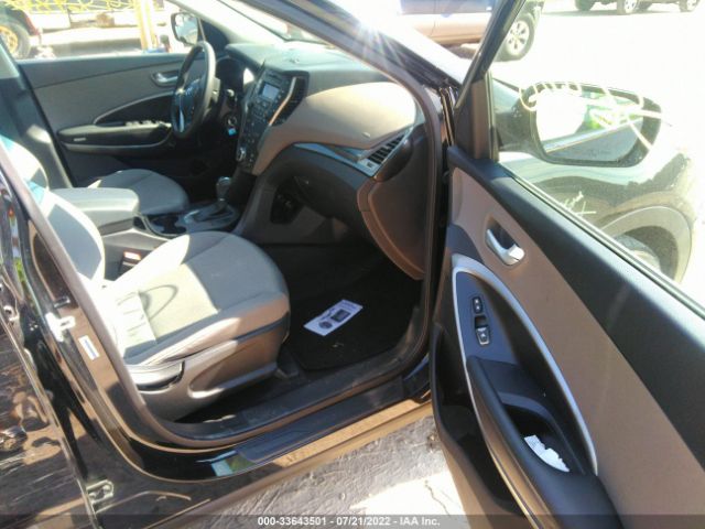 Photo 4 VIN: 5XYZTDLB5FG257421 - HYUNDAI SANTA FE SPORT 