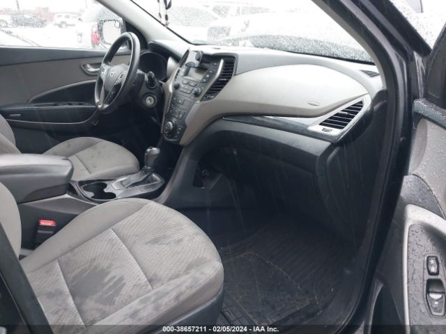 Photo 4 VIN: 5XYZTDLB6EG132362 - HYUNDAI SANTA FE SPORT 