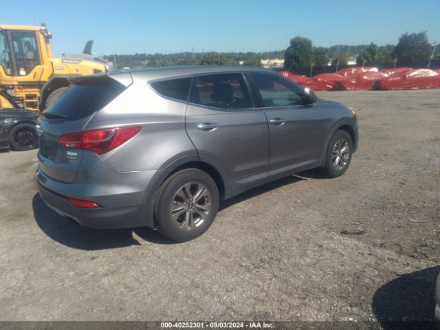 Photo 3 VIN: 5XYZTDLB7GG311125 - HYUNDAI SANTA FE 