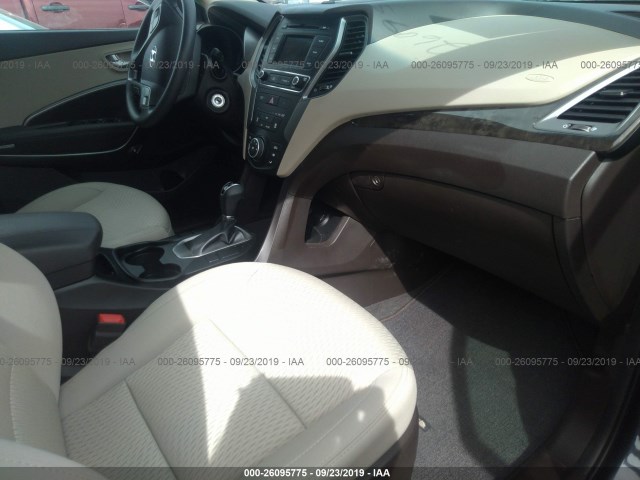 Photo 4 VIN: 5XYZTDLB7JG540105 - HYUNDAI SANTA FE SPORT 