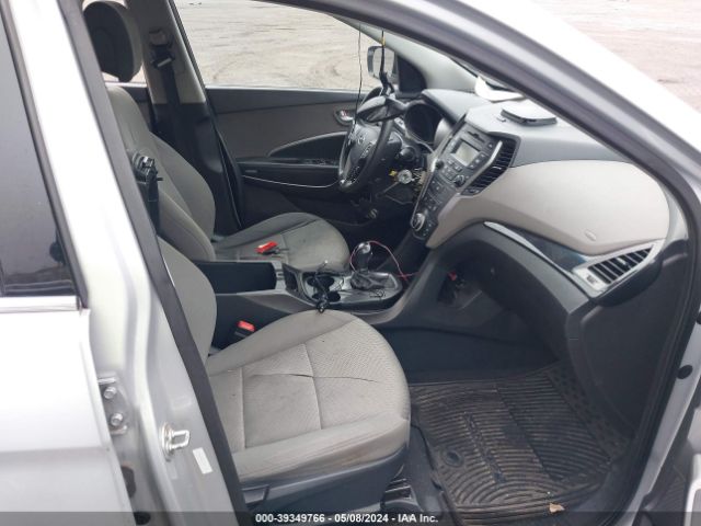 Photo 4 VIN: 5XYZTDLB8EG134002 - HYUNDAI SANTA FE SPORT 