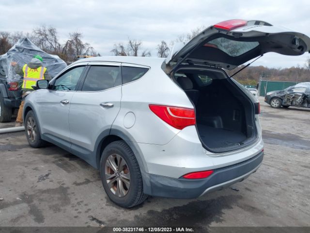 Photo 2 VIN: 5XYZTDLB9EG172645 - HYUNDAI SANTA FE SPORT 