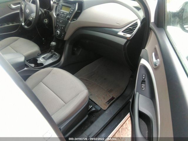 Photo 4 VIN: 5XYZTDLB9GG373089 - HYUNDAI SANTA FE SPORT 