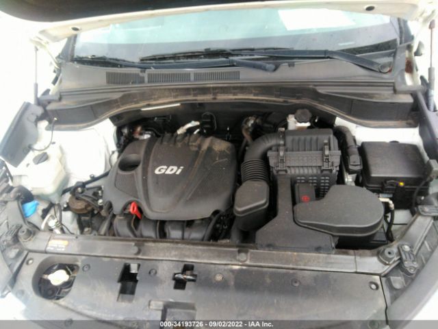 Photo 9 VIN: 5XYZTDLB9GG373089 - HYUNDAI SANTA FE SPORT 