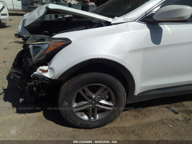 Photo 5 VIN: 5XYZTDLB9JG557925 - HYUNDAI SANTA FE SPORT 