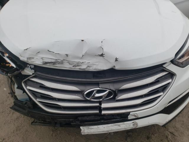 Photo 6 VIN: 5XYZTDLBXHG411110 - HYUNDAI SANTA FE S 